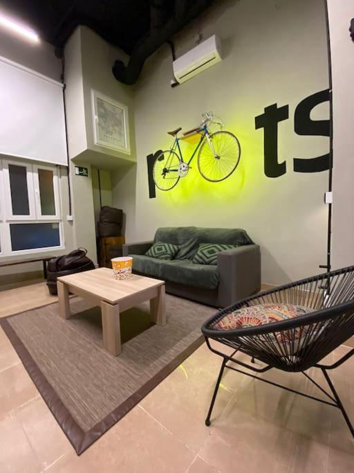 Apartment Ruzafa Roots, 12 Min To Centre, Smart Tv, Wine Valencia Exterior photo